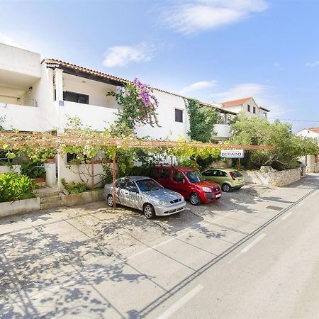 Apartments Derado Supetar Luaran gambar
